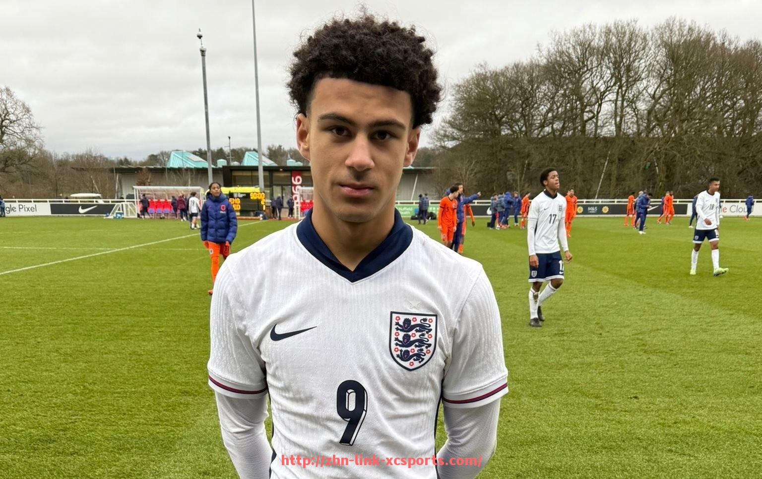 杏彩体育-最辉煌的意甲球队盘点:从AC米兰到尤文图斯